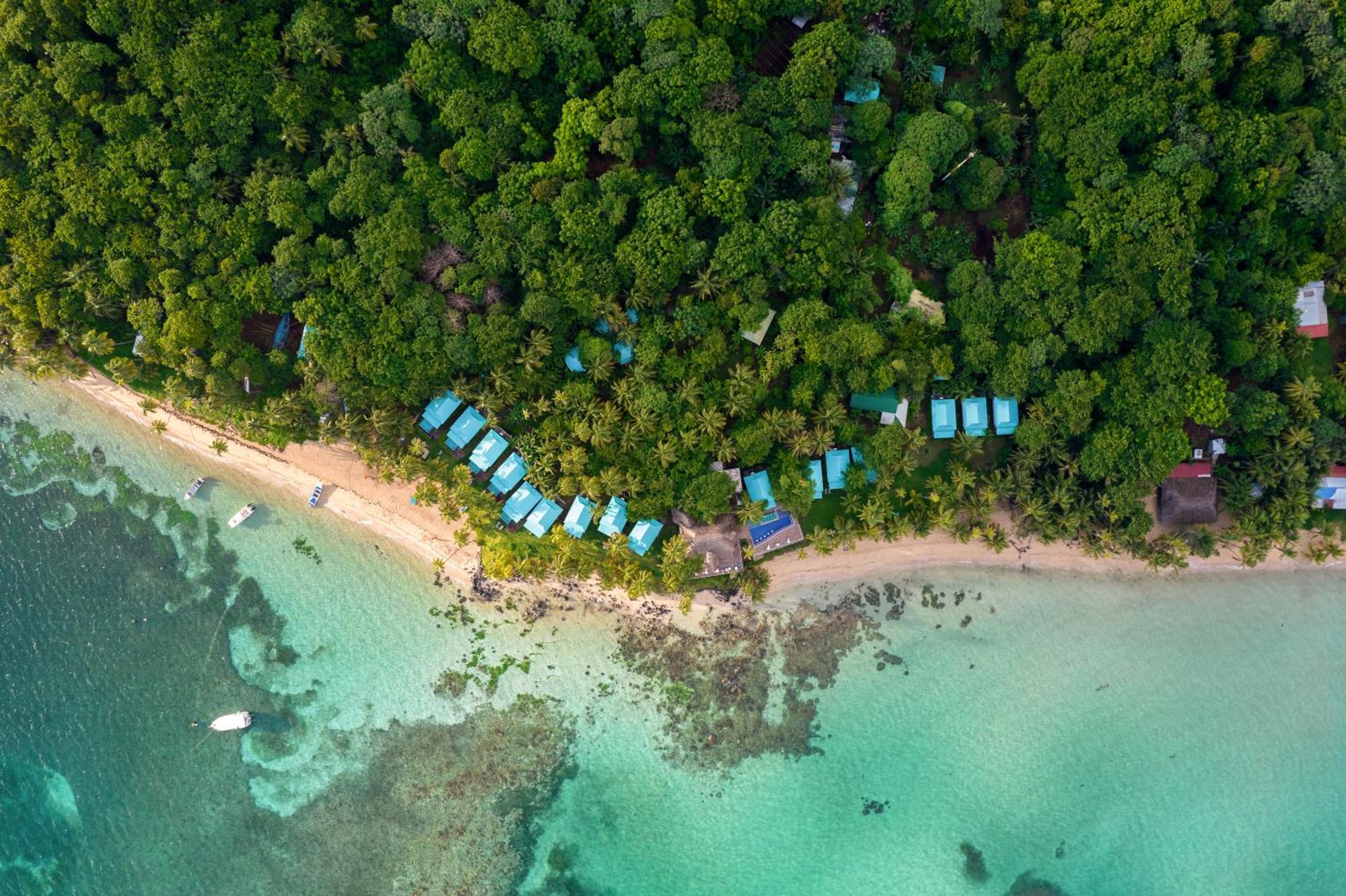 Yemaya Reefs, A Small Luxury Hotel 小玉米岛 外观 照片